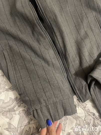 Костюм мужской новый