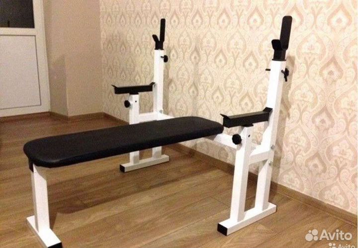 Скамья для жима со стойками белая