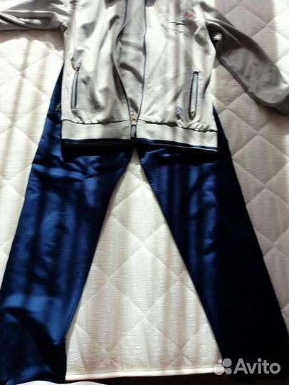 Спортивный костюм