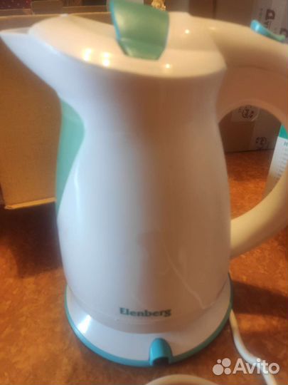 Чайник электрический новый