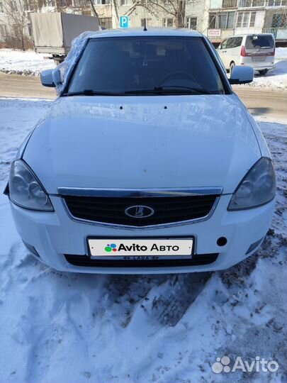 LADA Priora 1.6 МТ, 2012, битый, 180 000 км