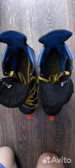 Коньки хоккейные Bauer