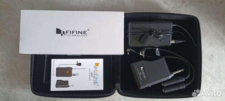 Петличный радио микрофон