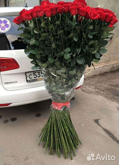Метровые розы Доставка цветов