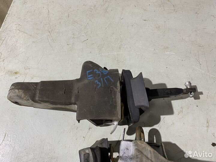 Ограничители дверей задний BMW 7 series E38 iL