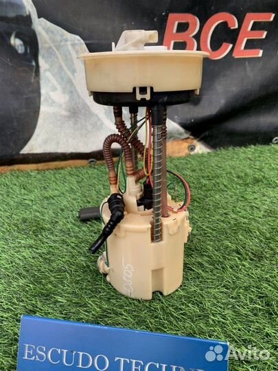 Бензонасос Suzuki Escudo TDA4W TDB4W J24B N32A