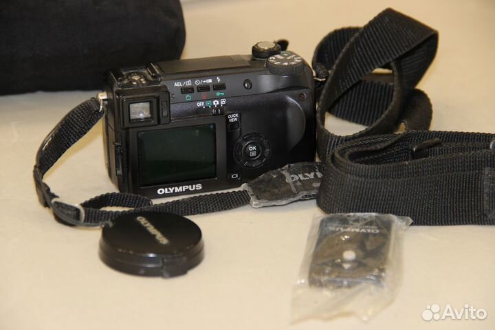 Компактный ультразум фотоаппарат Olympus - C 770