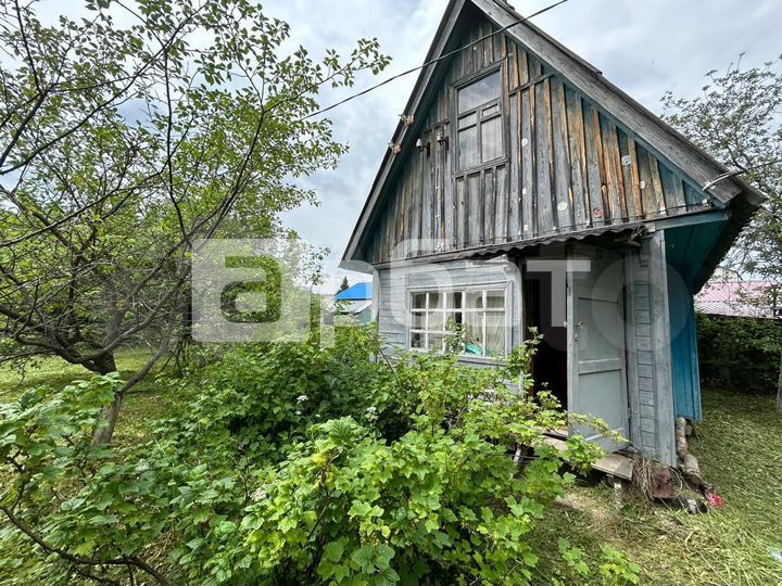 Дача 28 м² на участке 4,2 сот.