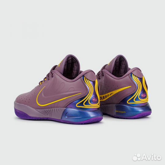 Кроссовки Nike LeBron 21 Violet