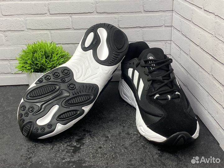 Кроссовки Adidas Oznova демисезонные