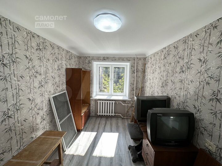 2-к. квартира, 42 м², 3/5 эт.