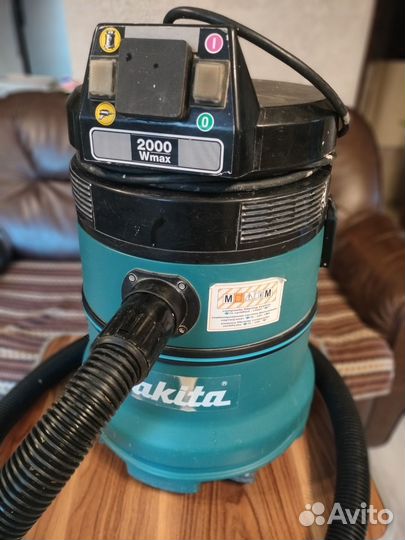 Строительный пылесос makita 440