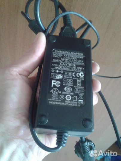 Блок питания 12 вольт 5 ампер.12v 5a