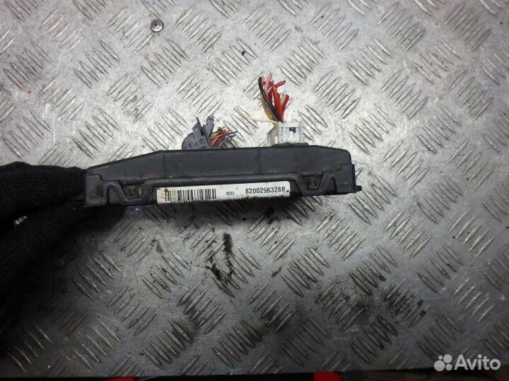Блок комфорта Dacia Logan 2007 8200296328V