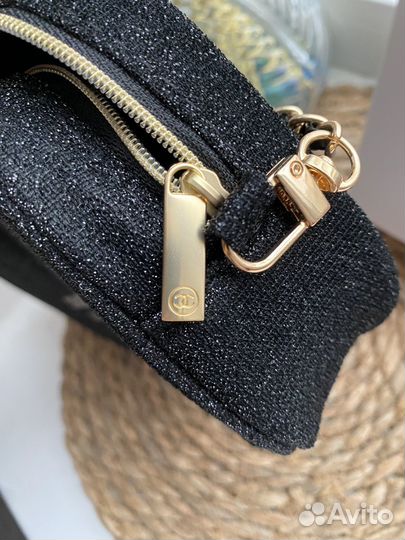 Косметичка chanel с цепочкой