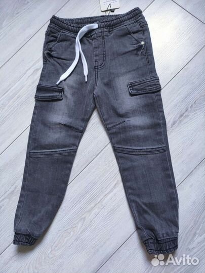 Джинсы джогеры новые на мальчика
