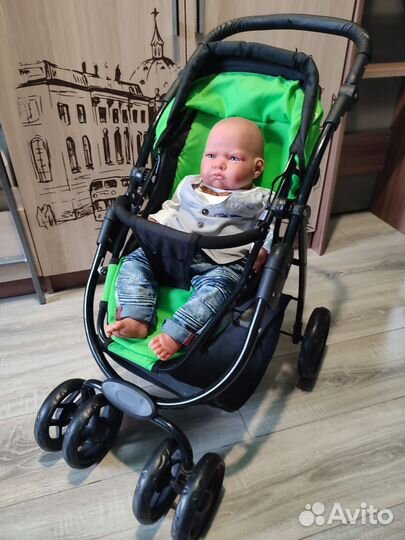 Коляска для кукол