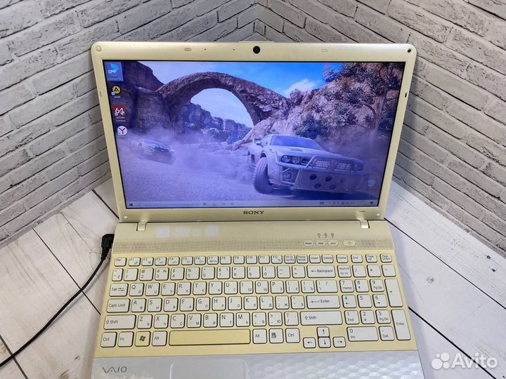 Игровой ноутбук Sony I7 / 8Gb / SSD + HDD / 4 ядра