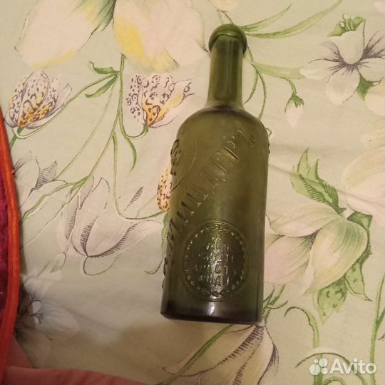 Бутылка а.к. миндаръ