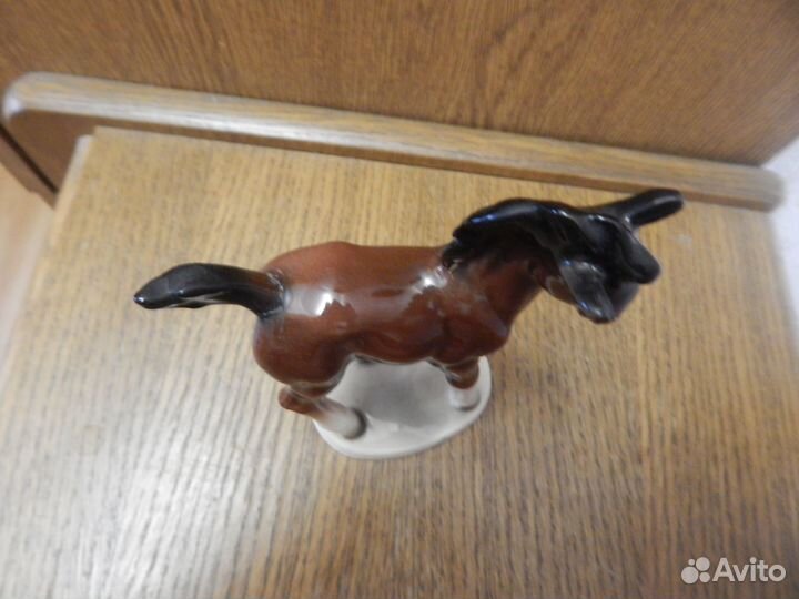 Жеребенок Фарфор Германия