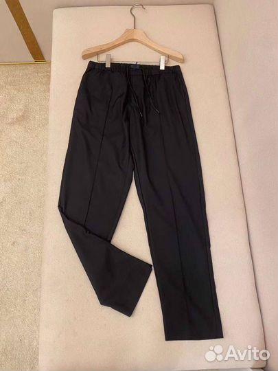 Штаны спортивные Prada