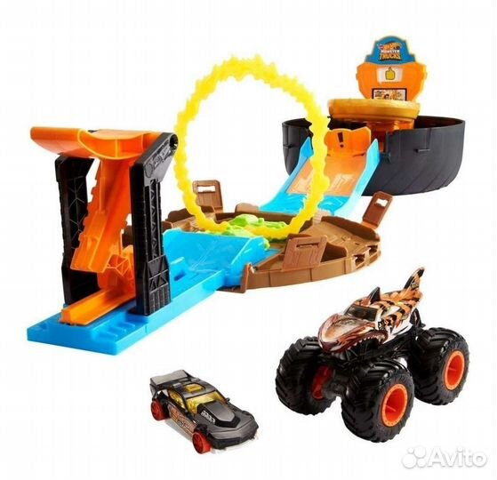 Hot wheels трюковая арена
