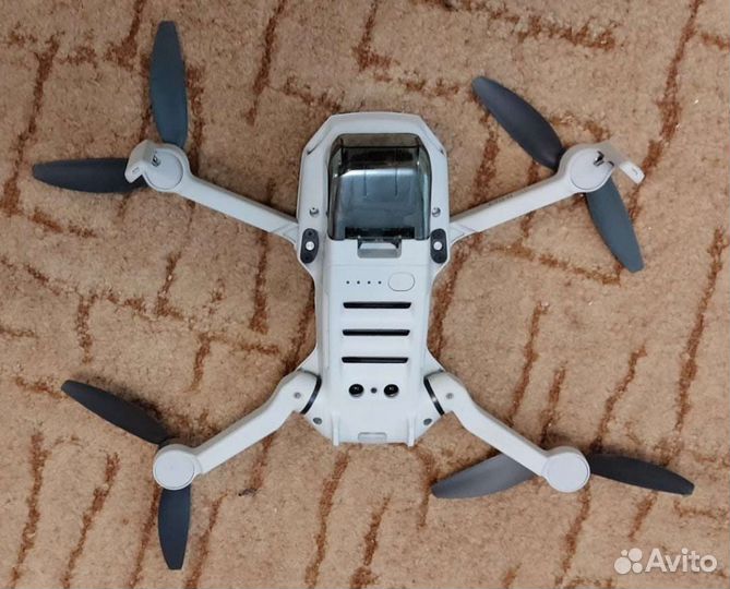 Дрон dji mini se