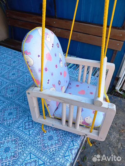 Качели детские подвесные уличные