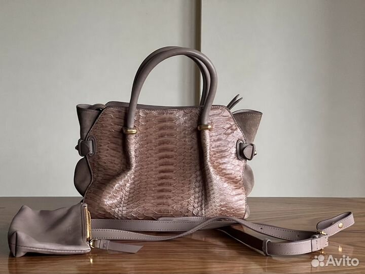 Nina Ricci Le Marche (питон, замша, кожа)