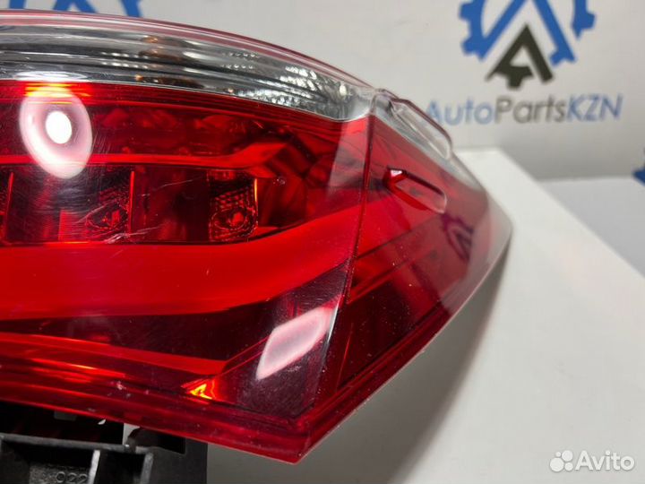 Фонарь задний правый Toyota Corolla