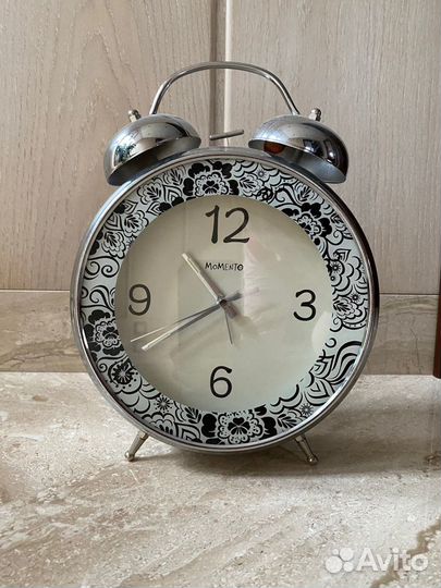 Часы настольные