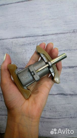 Натяжытель цепи ауди