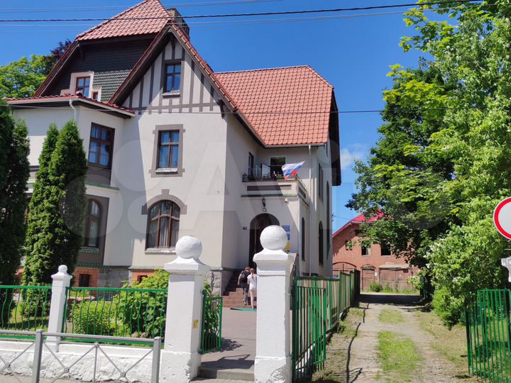 Здание, 232.2 м² и участок 250 м²