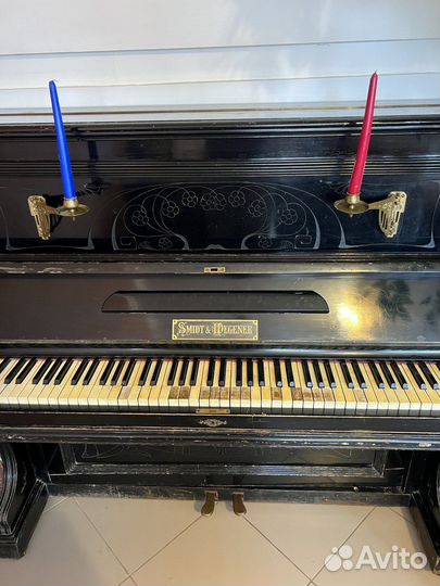 Старинное немецкое пианино
