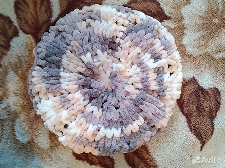 Берет вязаный демисезонный