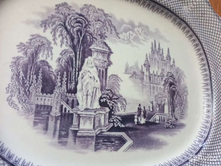 Старинное блюдо patent антикварное