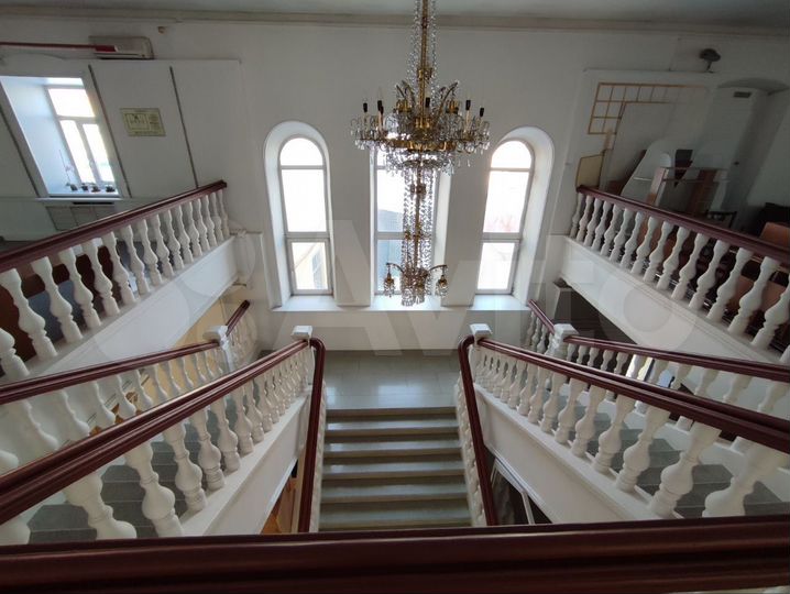 Помещение на 2-ом этаже