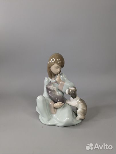 Статуэтка Lladro девочка с кошкой