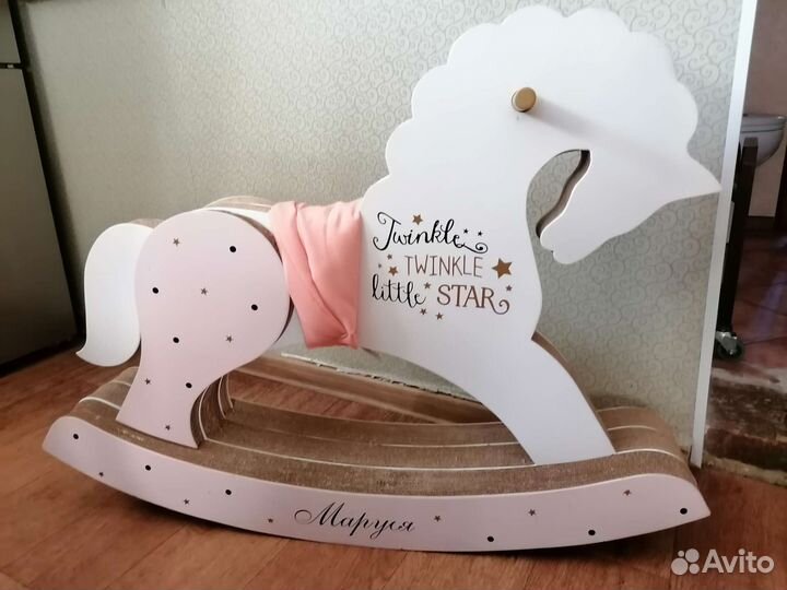 Качалка лошадь