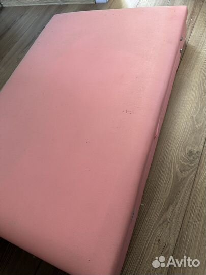 Кушетка для мастеров