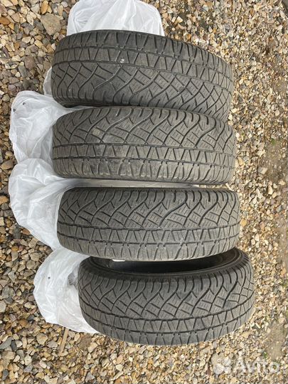 Michelin Latitude Cross 215/60 R17 100H