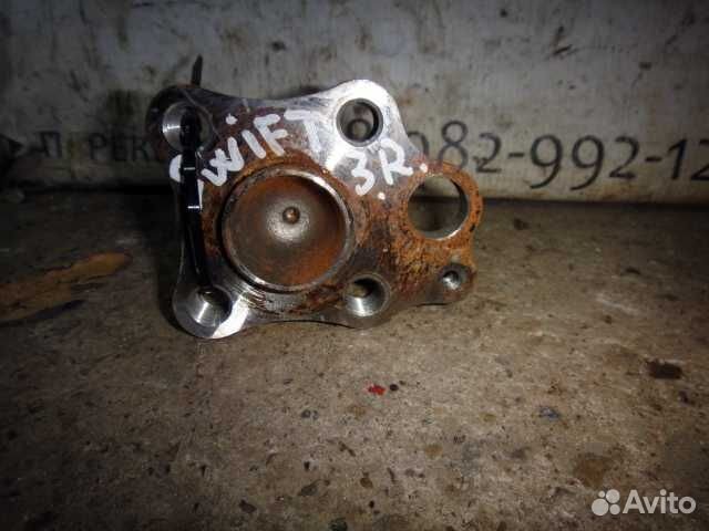 Ступица Swift (04-10) 2WD зад R б\у