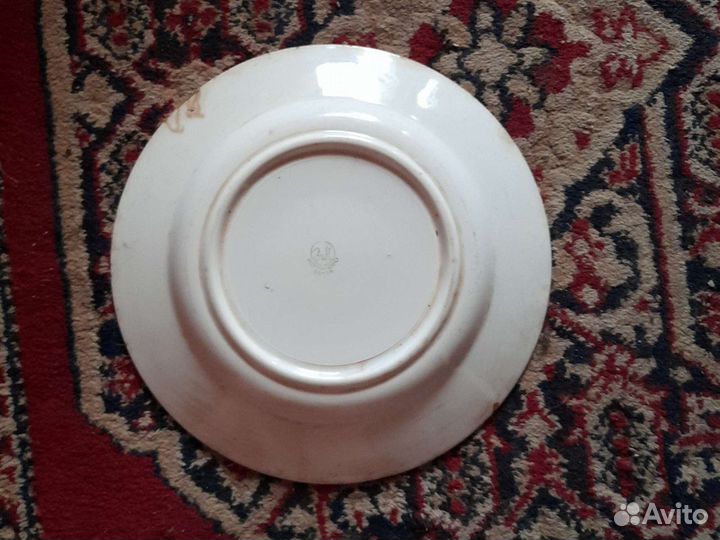 Продам тарелки