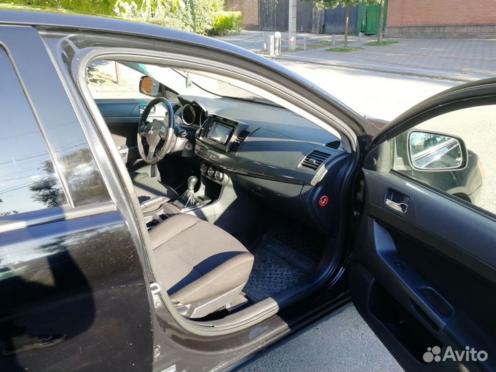 Mitsubishi Lancer 2 МТ, 2008, 180 000 км