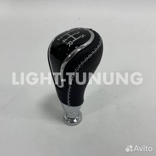 Ручка кпп Веста в коже