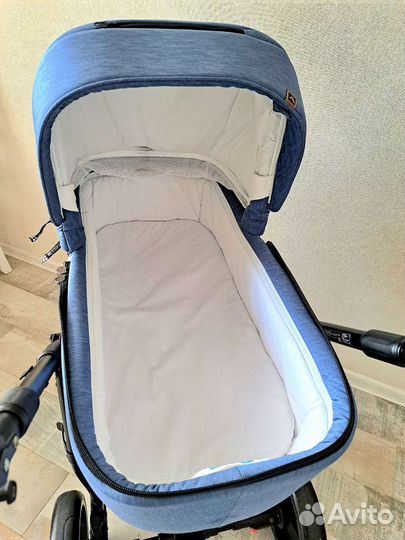 Коляска Adamex Reggio 3 в 1