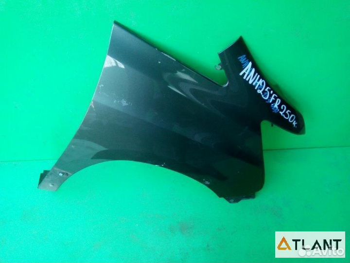 Крыло переднее правое toyota vellfire