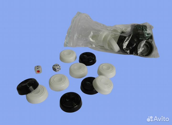 Шахматные фигуры, фишки (дерево, пластик)