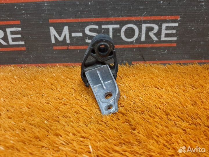 Подушка глушителя Audi Q5 8R cdnc 2009