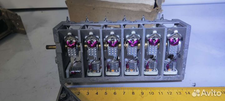 Конденсатор переменной ёмкости 6-ти секционный